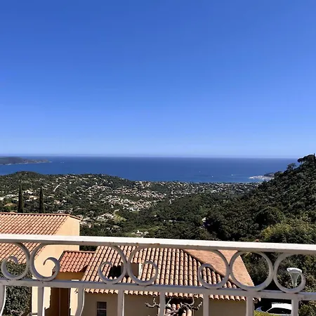 2 Pieces - Vue - Piscine - *